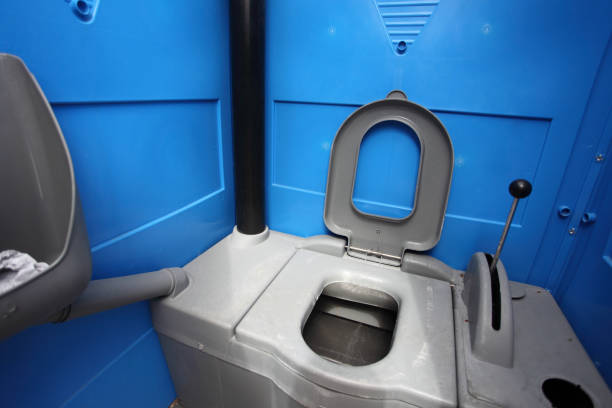 Best Portable toilet rental cost  in Inverness, IL